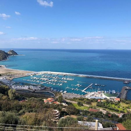 Appartamento Vista Mare 카포오를란도 외부 사진