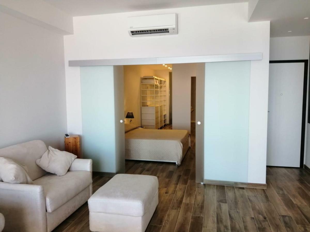 Appartamento Vista Mare 카포오를란도 외부 사진