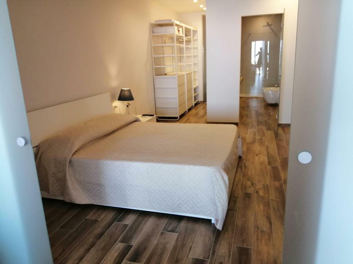Appartamento Vista Mare 카포오를란도 외부 사진